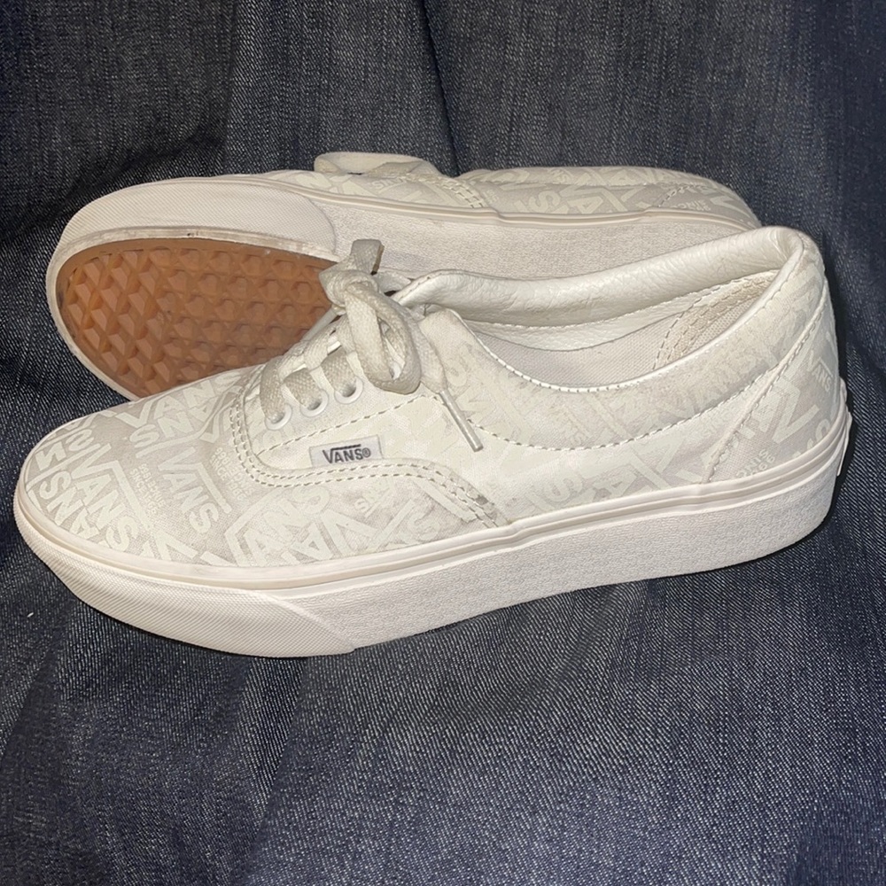 NWT Vans 66 Era Platform Sneakers Marshmallow